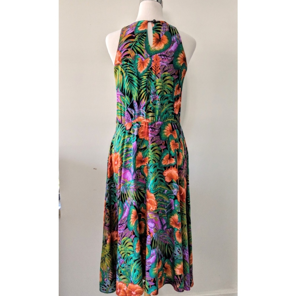 Vintage Island Dress - Picture 4 of 5